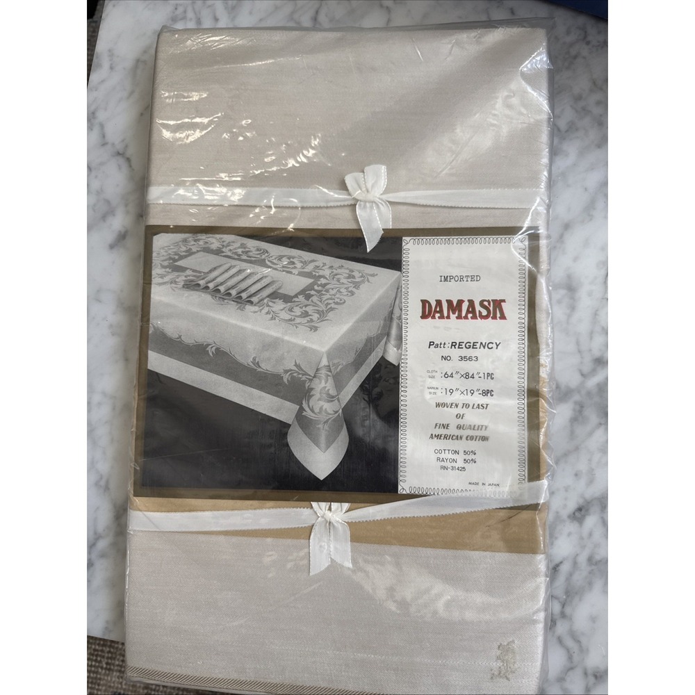 Vintage DAMASK Regency Tablecloth 64x84" and 8 Napkins 15"x15" New Old‎ Stock